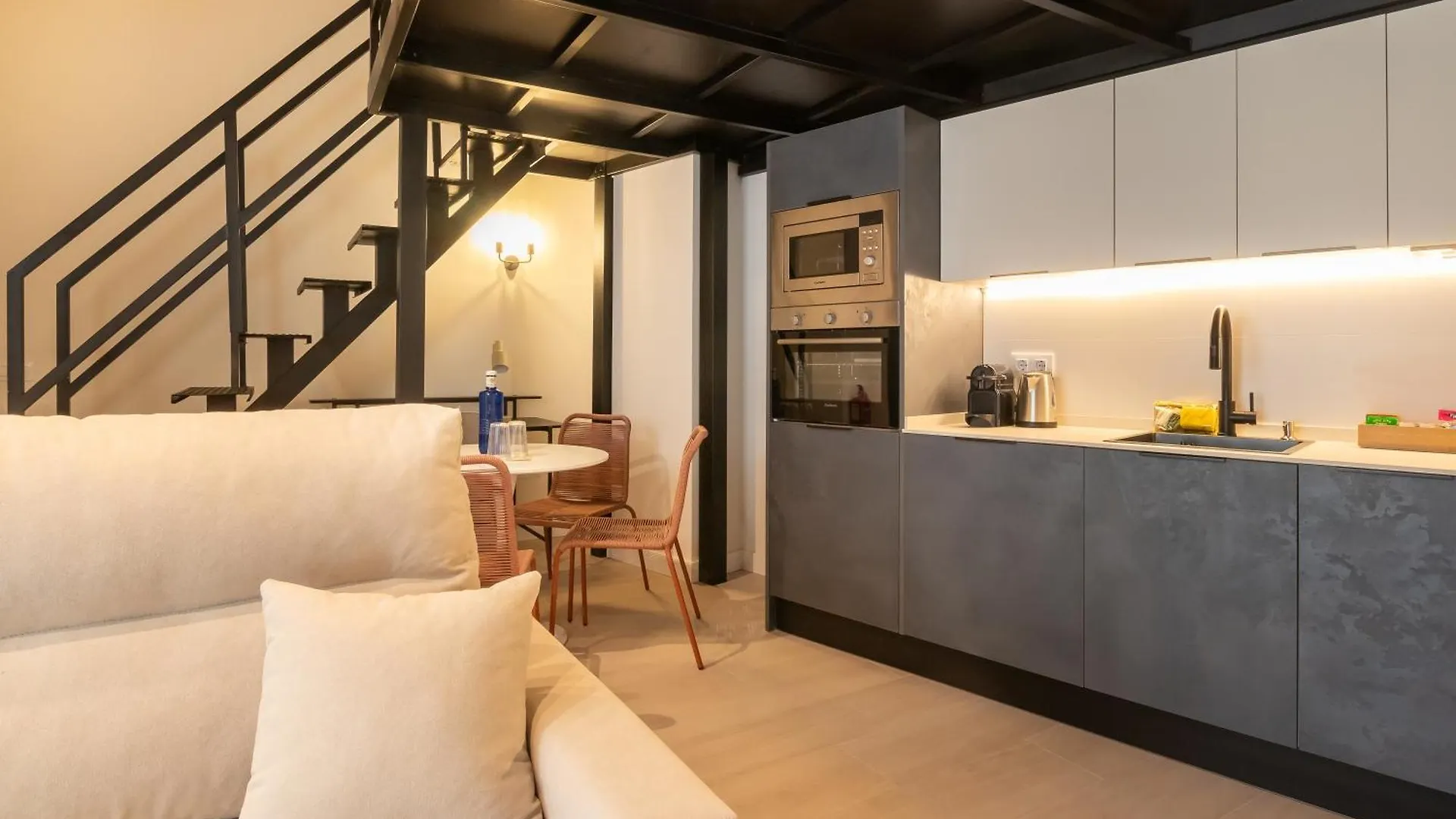 Dobo Malaga Perchel 아파트