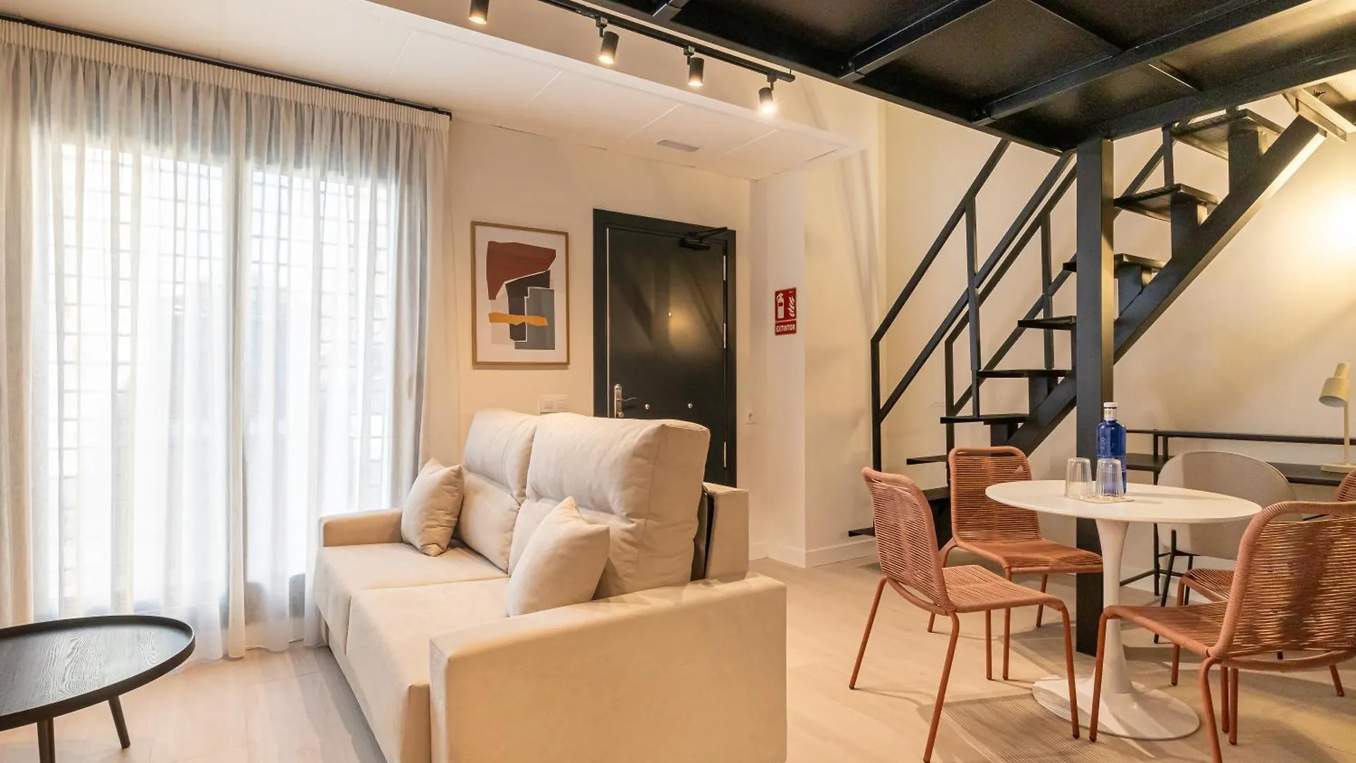 Dobo Malaga Perchel 아파트